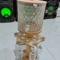 گرسوز|کلکسیون اشیاء عتیقه|گلبهار, شهر جدید گلبهار|دیوار