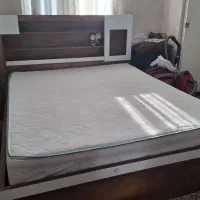 تخت دو نفره