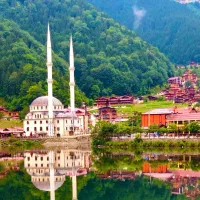 تور زمینی تک ترابزون ترکیه و ترکیبی باتومی گرجستان