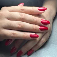 خدمات زیبایی ناخن(طراحی،کاشت،ترمیم)