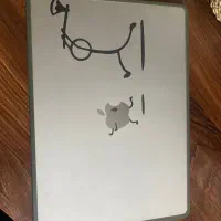 مک بوک M2