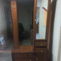 جالباسی و جاکفشی