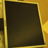 مانیتور ۱۷اینچ سامسونگ LCD