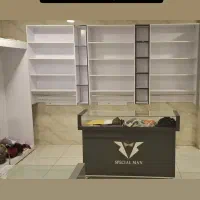 فروش ویترین و مانکن