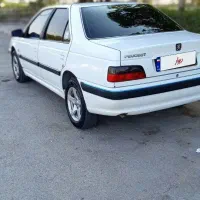 پژو پارس سفید