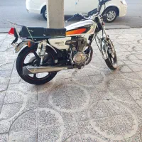 موتور متین رنگ سفیدمدل ۱۴۰۰درجه یک 200مدارک تکمیل