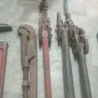 آچار زنجیری  و شلاق ۸|ابزارآلات|صفادشت, |دیوار