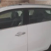 اجاره  ماشین  اسپورتیج ۲۰۱۴ سفید