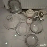 تعدادی ظروف