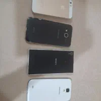 چهار عدد گوشی