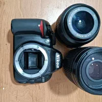 دوربین نیکون با دوتا لنز