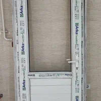 درب و پنجره پی وی سی بهمراه چارجوب آهنی