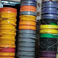 سطل در دار