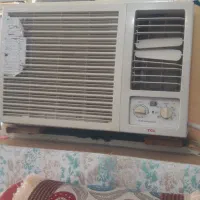 کولر پنجره ای مارک TCL موتور بزرگ سالم سالم تمیز