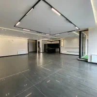 اپارتمان دوخواب 136متری سالن بزرگ صدرا فازیک