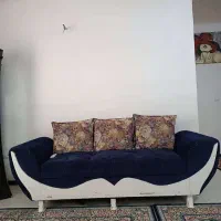 مبل ومیز وسط