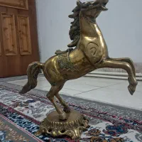 اسب برنجی