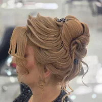 شنیون کار حرفه ای|خدمات آرایشگری و زیبایی|مشهد, حجت|دیوار