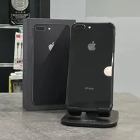 اپل iPhone 8 Plus با حافظهٔ ۲۵۶ گیگابایت|موبایل|کرج, درختی|دیوار