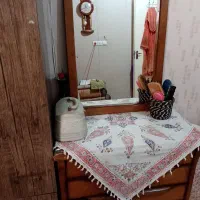 میز آرایش محکم چوب گردو