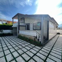 نیم-پیلوت-با-مدارک-230مترزمین-با-140متربنای-مفید