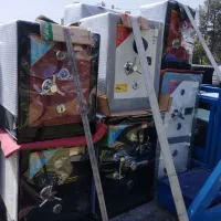 شهرک   خانه  گاو  صندوق    امنیتی|ابزارآلات|رباط‌کریم, پرندک|دیوار