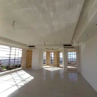 اوستاکارنقاش ماهرونیمه ماهر