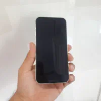 ایفون ۱۲ ۱۲۸G نیاز به تعمیر