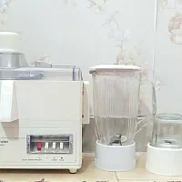 آبمیوه گیری سه کاره ناسیونال اصل ژاپن|آبمیوه‌گیر و آب‌مرکبات‌گیر|تهران, شهرک ولیعصر جنوبی|دیوار