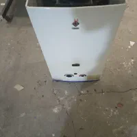 یک عدد آبگرمکن سینجر
