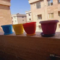 گلدان رنگی در چند سایز