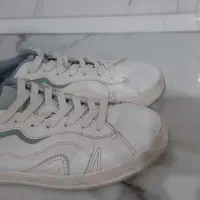 کتانی برشکا سایز ۳۸