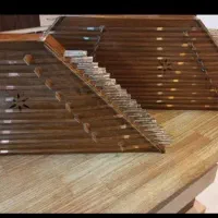 ساز سنتی(سنتور)