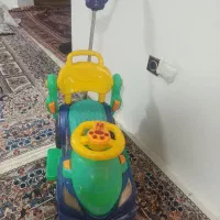چرخ بچه و قطار