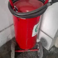 اجاره زمین ۴ دیواری در ۴ راه رازی