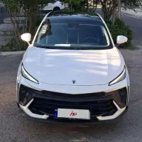 لاماری سفید صدفی مدل ۲۰۲۴ درحد صفر