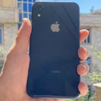 ایفون xr 128 g در حد اک