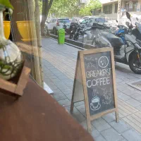 باریستا خانم نیمه وقت صبح