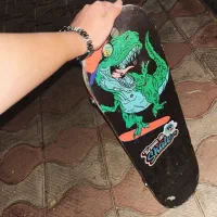 اسکیت برد نیمه حرفه ای