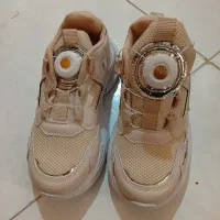 سه جفت کتانی بچه گانه نو|کفش و لباس بچه|اسلامشهر, باغ فیض|دیوار