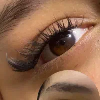 کاشت‌مژه‌هیدن
