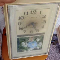 ساعت دیواری