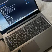 لپتاپ کاملا نو و سالمه فقط ۲ برای درس استفاده شده