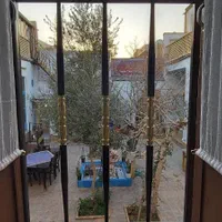 بوم گردی مرکز شهر با پارکینگ اختصاصی|اجارهٔ کوتاهمدت آپارتمان و سوئیت|اصفهان, جویباره|دیوار