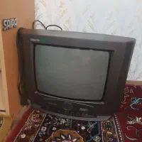 یک عدد تلویزیون شهاب ۱۴ اینچ