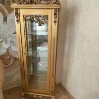 ویترین چوبی طلایی رنگ|بوفه، ویترین، کنسول|کاشان, دانش|دیوار