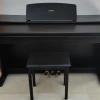 پیانو یاماها ydp201