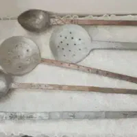 گلدان، ظروف مسی قدیمی، گردسوز، خاویارخوری|صنایع دستی و سایر لوازم تزئینی|تهران, سلسبیل جنوبی|دیوار