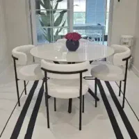 صندلی پلاستیکی مدل اوکلا میز نهار خوری