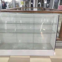 میز پیشخوان ویترین
